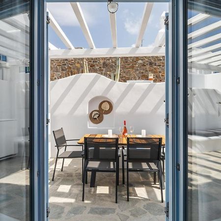 Ivi Mykonean Suites Ornos  Exteriér fotografie