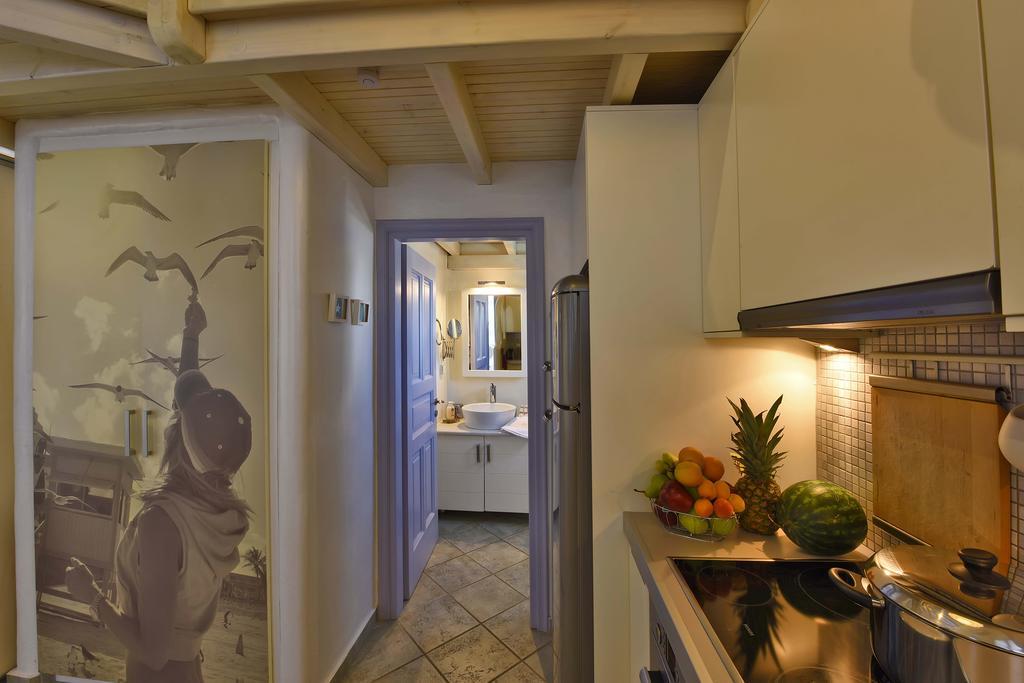 Ivi Mykonean Suites Ornos  Exteriér fotografie